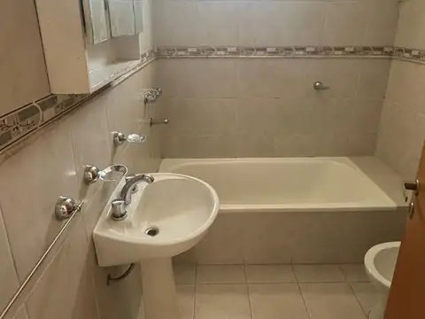 Departamento 4 ambientes con 1 baño