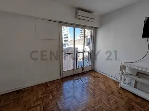 Palestina 1100, Piso 0