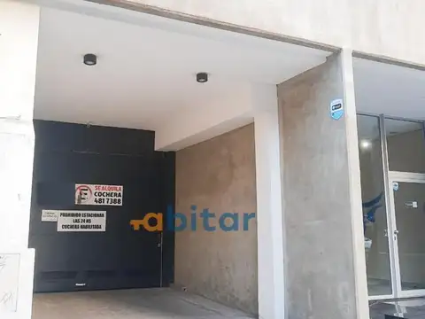 Cochera Avenida Francia 855