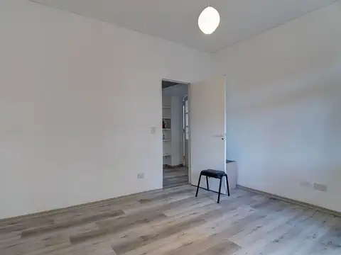 Depto Tipo Casa 3 ambientes con 2 baños