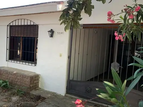 CASA EN ALQUILER VILLA BELGRANO - 2 DORM