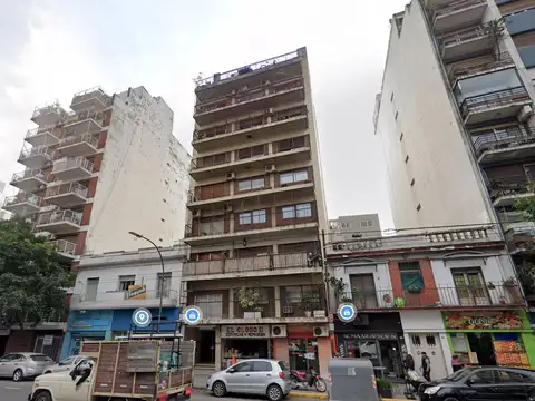 Semipiso en Caballito, a metros del Cid Campeador – Amplio y luminoso