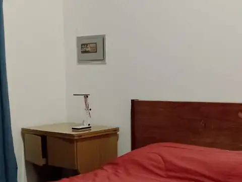Casa 6 ambientes con 2 baños