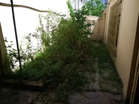 Depto Tipo Casa 3 ambientes con 2 baños