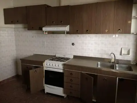 Depto Tipo Casa en Venta en Lomas Del Mirador, USD 90.000