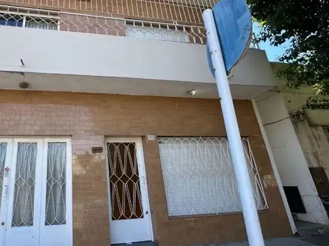 VENTA PH SAN MARTIN 5 AMB TERRAZA Y COCHERA