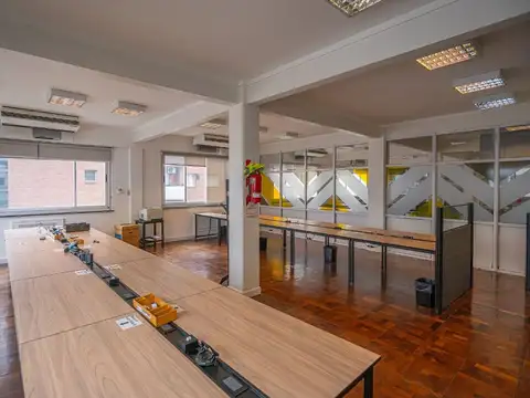 OFICINA COWORK CONSULTORIO piso compL Montserrat