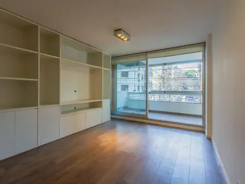 José Hernandez al 2300