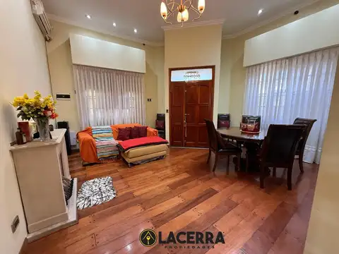 Ph en venta Villa Ballester con terraza propia