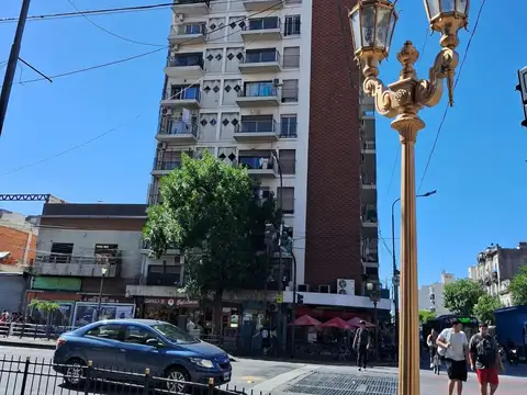 Departamento - Alquiler - Argentina, Capital Federal - AV. RIVADAVIA 7407