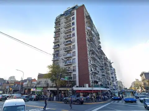 AV. RIVADAVIA 7400, Piso 12