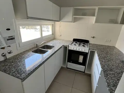 Departamento en Alquiler en Echesortu, $ 550.000