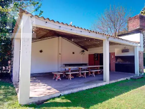 Casa en Venta en Lisandro Olmos Etcheverry, USD 120.000