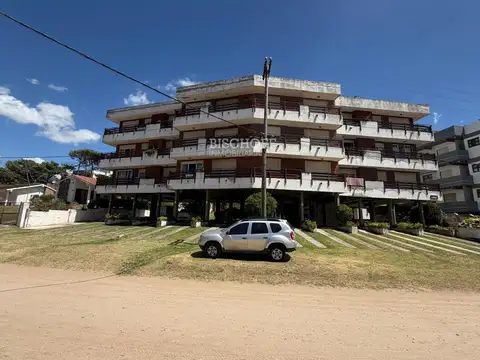 AVENIDA 2 Y PASEO 143