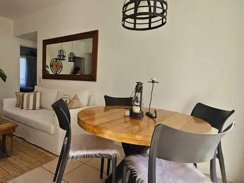 Avenida de los lagos 6500