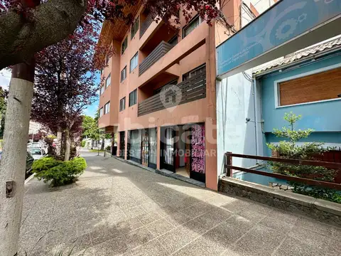 Local en Venta 40 años