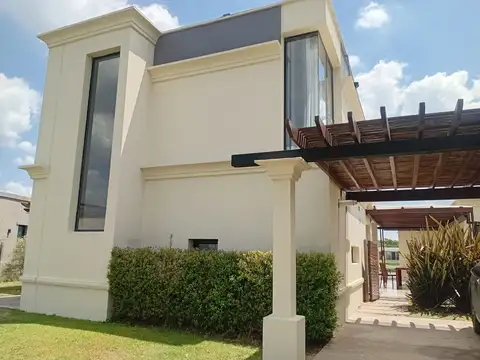 Casa en Venta en San Sebastian, USD 315.000