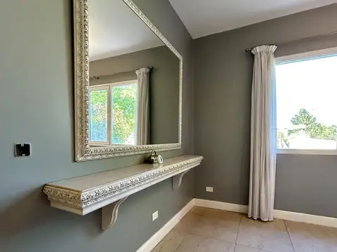 Casa en Venta en Campana, USD 790.000