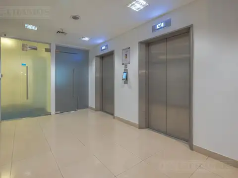 Oficina en Venta al Norte