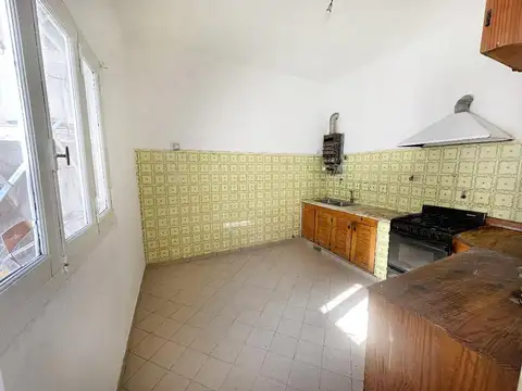 Emilio Morello (calle 81) al 2626