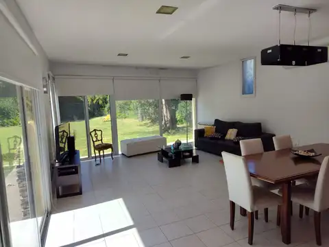 Oportunidad ! Casa en exclusivo barrio cerrado Cielo ( Roldan )