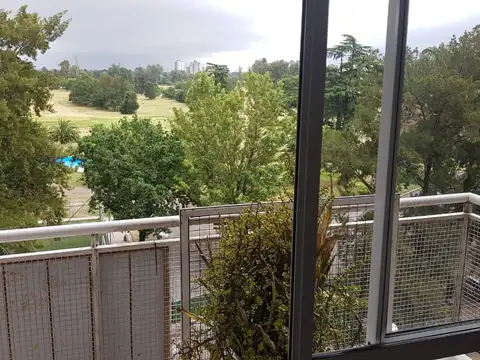 A Sullivan 400, Piso 5