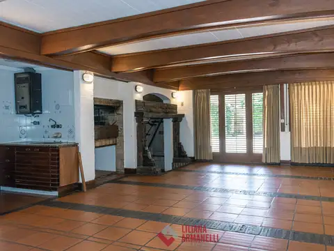 CHALET 4 AMBIENTES + DEPARTAMENTO. CONSTITUCION.