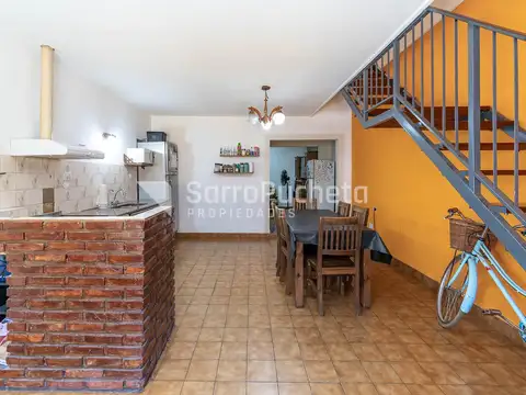 Depto Tipo Casa en Venta 40 años