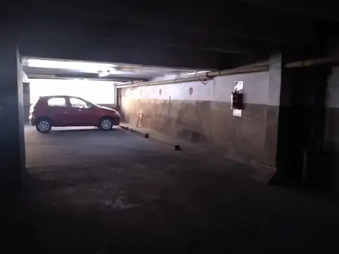 VENTA Cochera en Maipú 842 (Galería del Paseo)