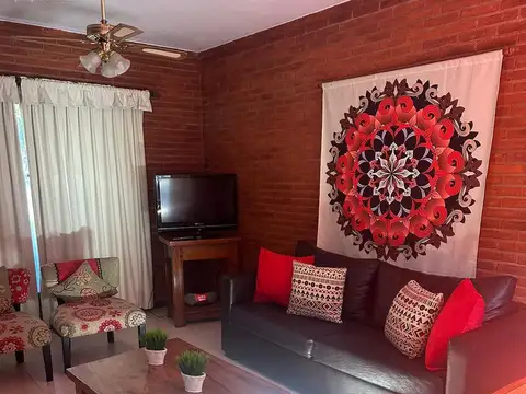 Casa en Venta en Carilo, USD 189.000