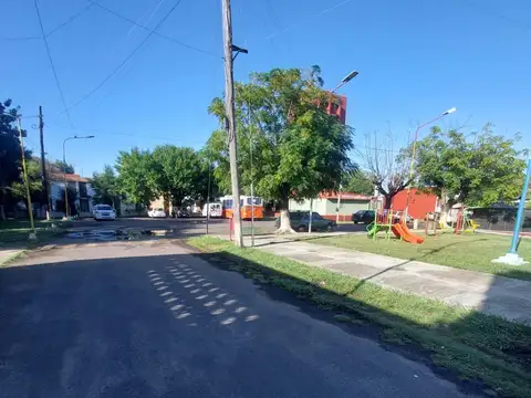 Casa - Venta - Argentina, Lanús - Chaco 3400