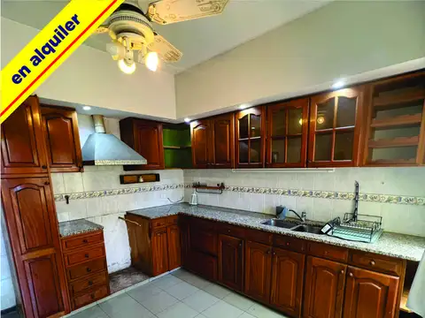 Departamento en Alquiler de 3 dormitorios