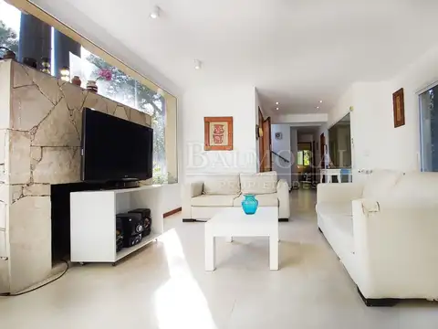 Casa en Alquiler Temporal en Pinamar, USD 0