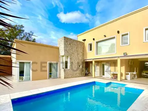 Casa en venta en 418 entre 29 y 31 de Villa Elisa