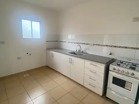 Depto Tipo Casa en Venta en San Carlos, USD 39.000