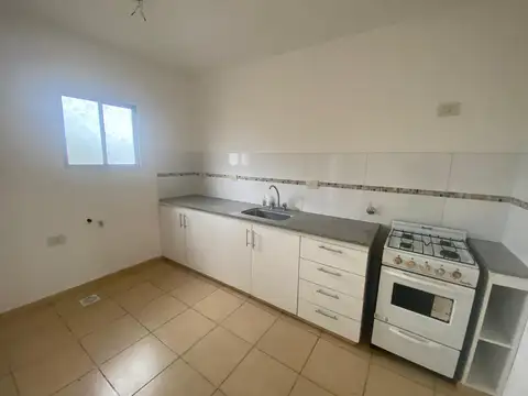 Depto Tipo Casa en Venta de 2 ambientes