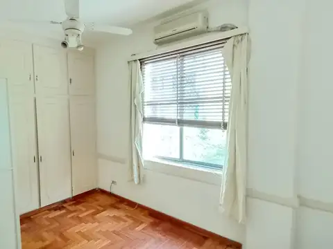 Armenia 2400, Piso 4