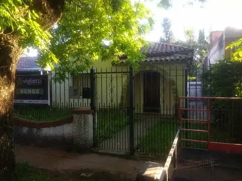 CHALET CON TEJAS COLONIALES EN RANELAGH U$S 130.000