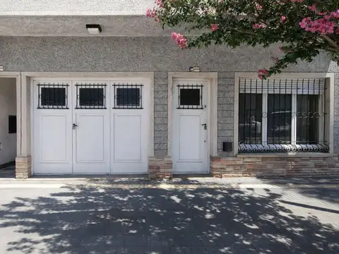 Complejo 3 PH en block p/inversor Villa Primera