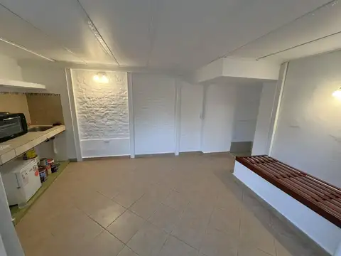 Oficina en Alquiler en Monte Castro, $ 500.000