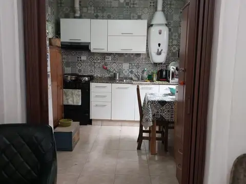 Depto Tipo Casa en Venta en Monte Castro, USD 150.000