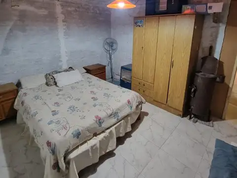 Quincho con pileta en Cruz de Piedra