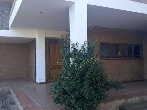 Mendiolaza 4 dorm 3 baños vistas panoramicas piscina, entorno