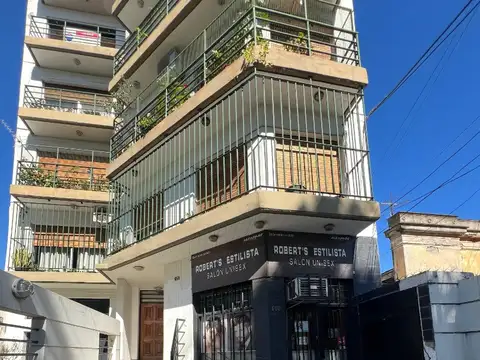 Avenida Colombres 600