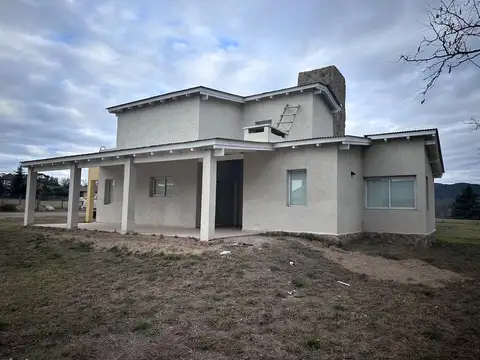 Champaqui Golf Casa a Estrenar -