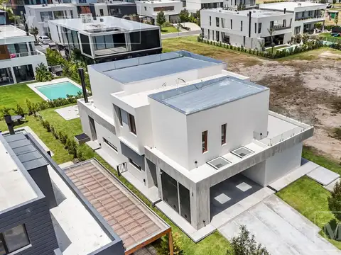 Casa en Venta de 4 dormitorios