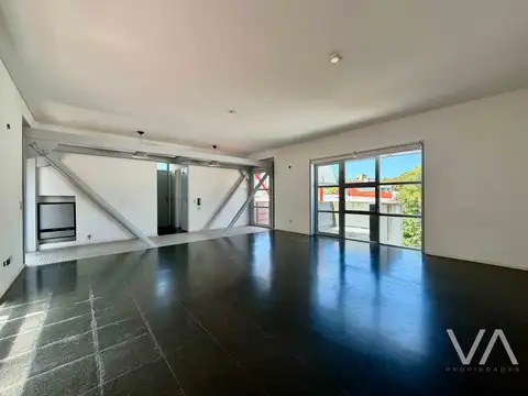 Oficina sobre calle Güemes.