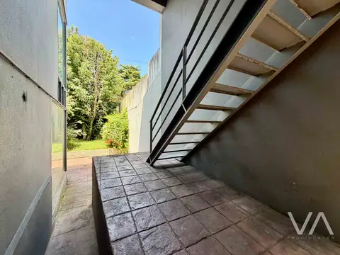 Oficina 2 ambientes con 1 baño