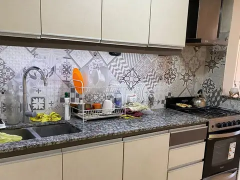 Depto Tipo Casa en Venta con 1 cocheras