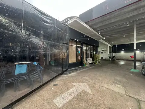 Local en Venta Via Pública